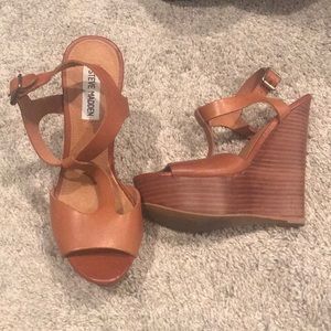 Steve Madden wedge